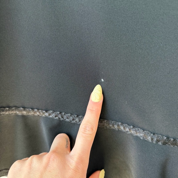 Vintage 90’s black midi skirt - Picture 7 of 9